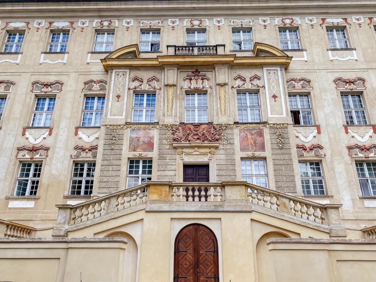Hotel Zamek Krolewski W Rydzynie Rydzyna Dış mekan fotoğraf