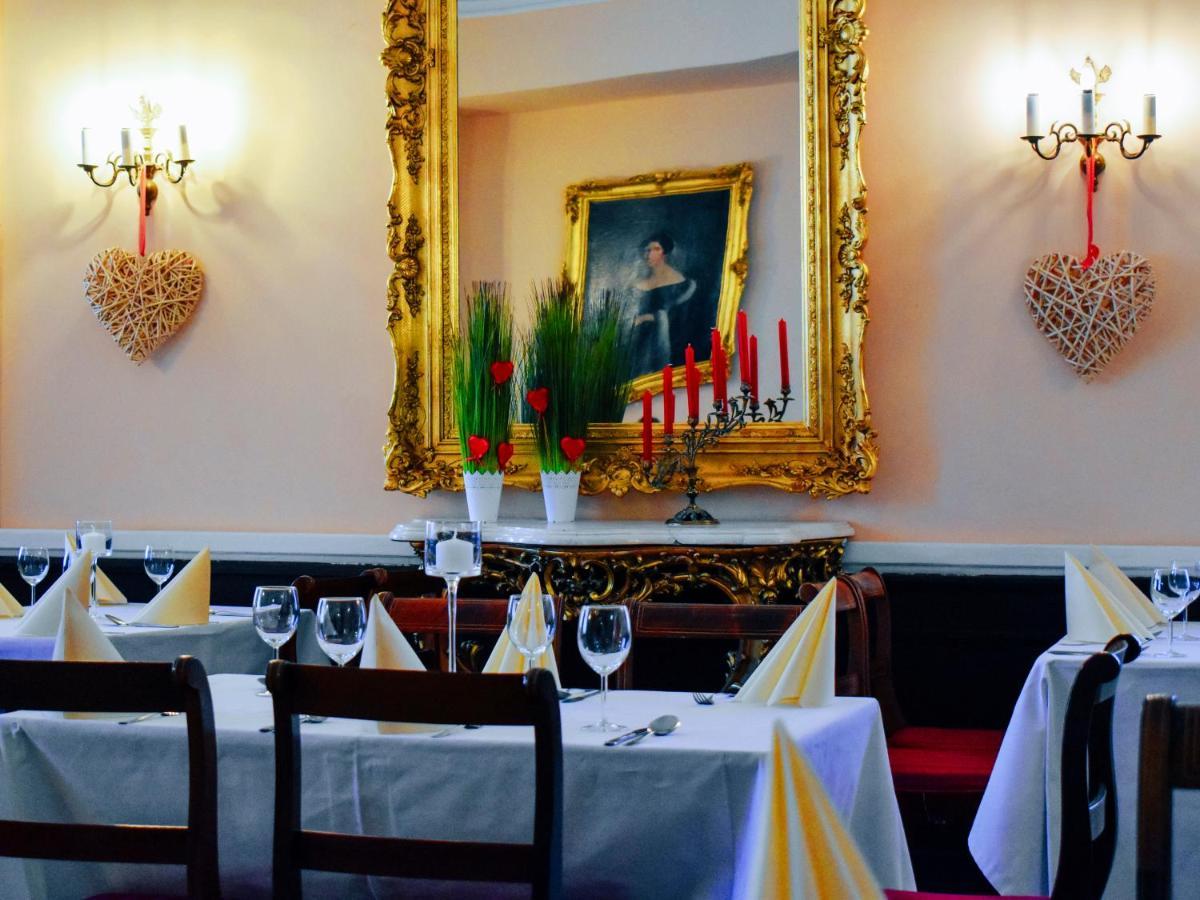 Hotel Zamek Krolewski W Rydzynie Rydzyna Dış mekan fotoğraf