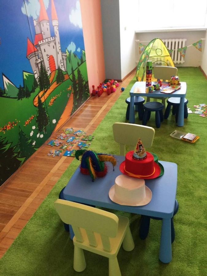 Hotel Zamek Krolewski W Rydzynie Rydzyna Dış mekan fotoğraf
