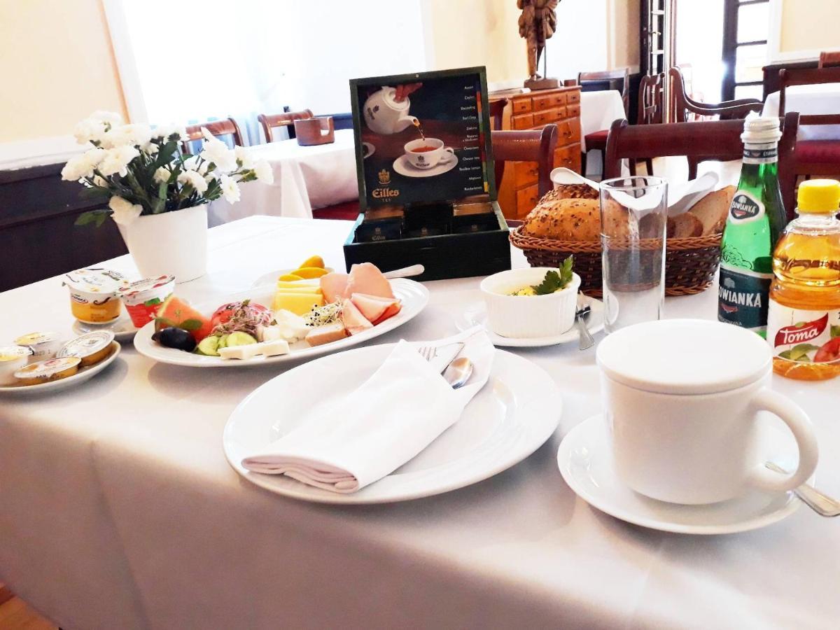Hotel Zamek Krolewski W Rydzynie Rydzyna Dış mekan fotoğraf